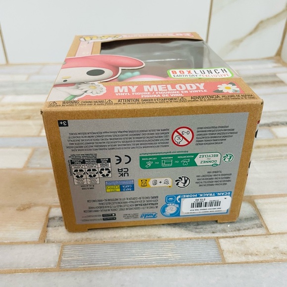 Funko My Melody Pink and White Vinyl Figure 83 box lunch earth day exclusive - Picture 8 of 9